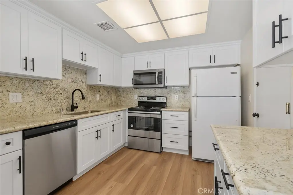 28518 Via Las Flores, Murrieta, CA 92563 - #1