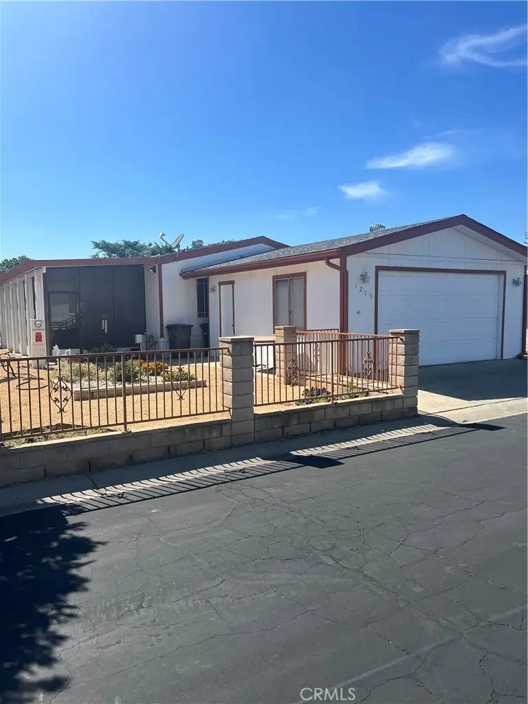 1275 Bishop Drive, Hemet, CA 92545 - #2