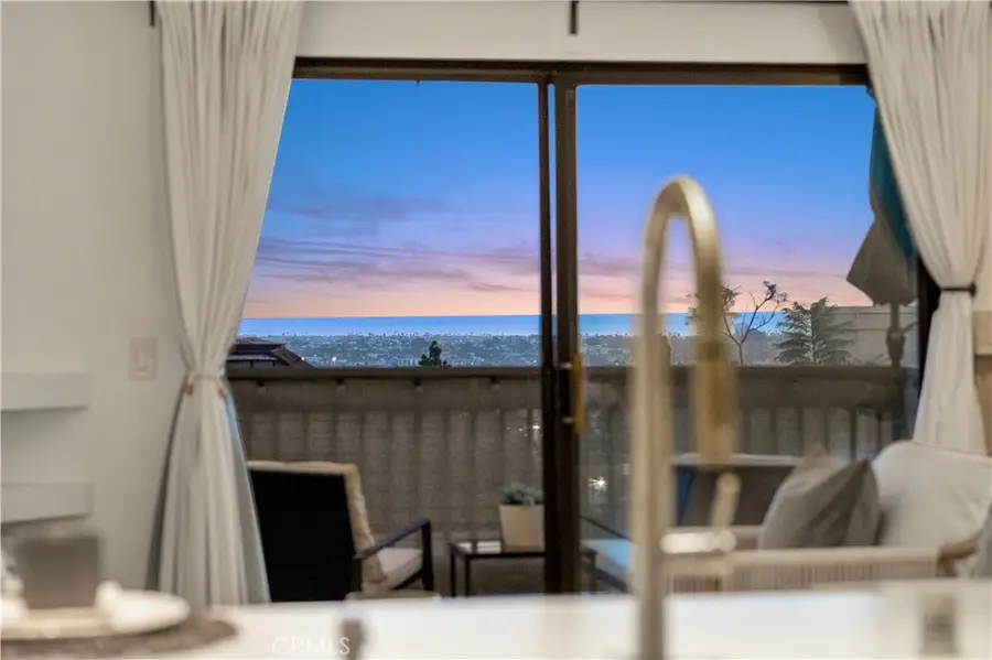 3737 Balboa Terrace #D, San Diego, CA 92117 - #3
