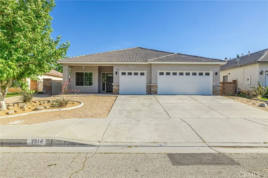 3514 W Avenue J4, Lancaster, CA 93536 - #1