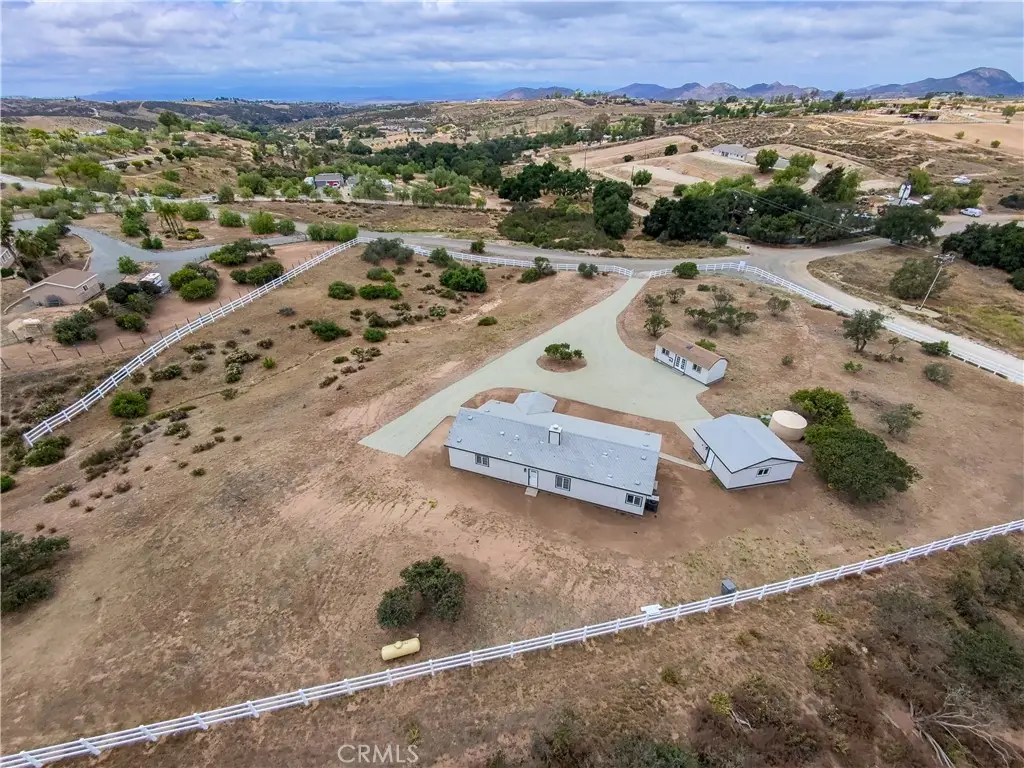 40705 Calle Vecina, Temecula, CA 92592 - #1