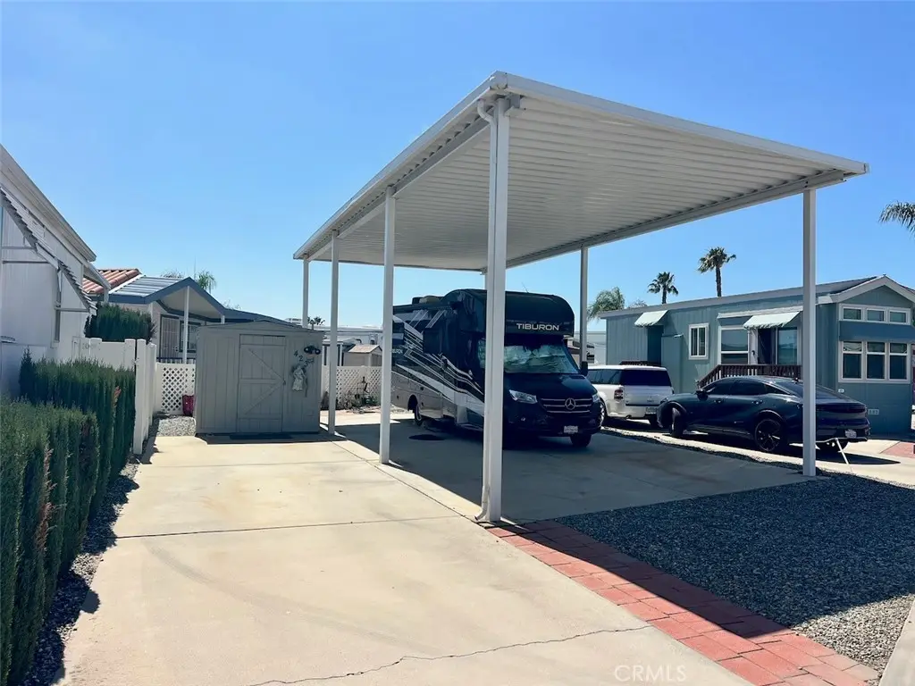 1295 S Cawston #423 Avenue, Hemet, CA 92545 - #1