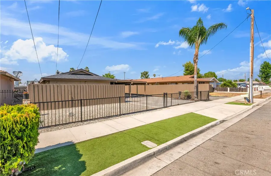 470 W Kimball, Hemet, CA 92543 - #3
