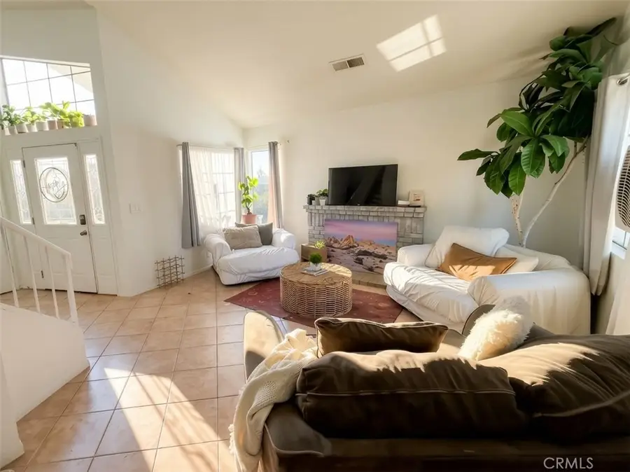 15660 Lake Ridge Road, Lake Elsinore, CA 92530 - #2