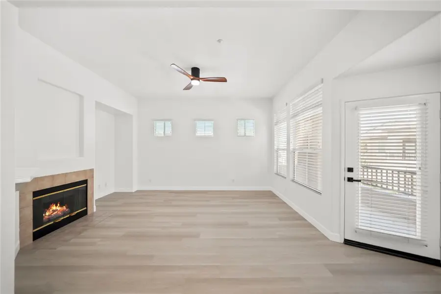 30433 Buccaneer Bay #F, Murrieta, CA 92563 - #3