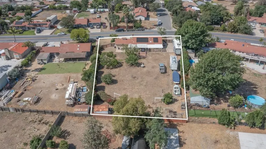 15640 Alvarado, Lake Elsinore, CA 92530 - #3