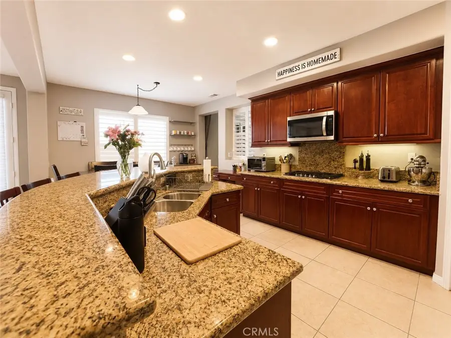 35096 Nightingale, Winchester, CA 92596 - #2