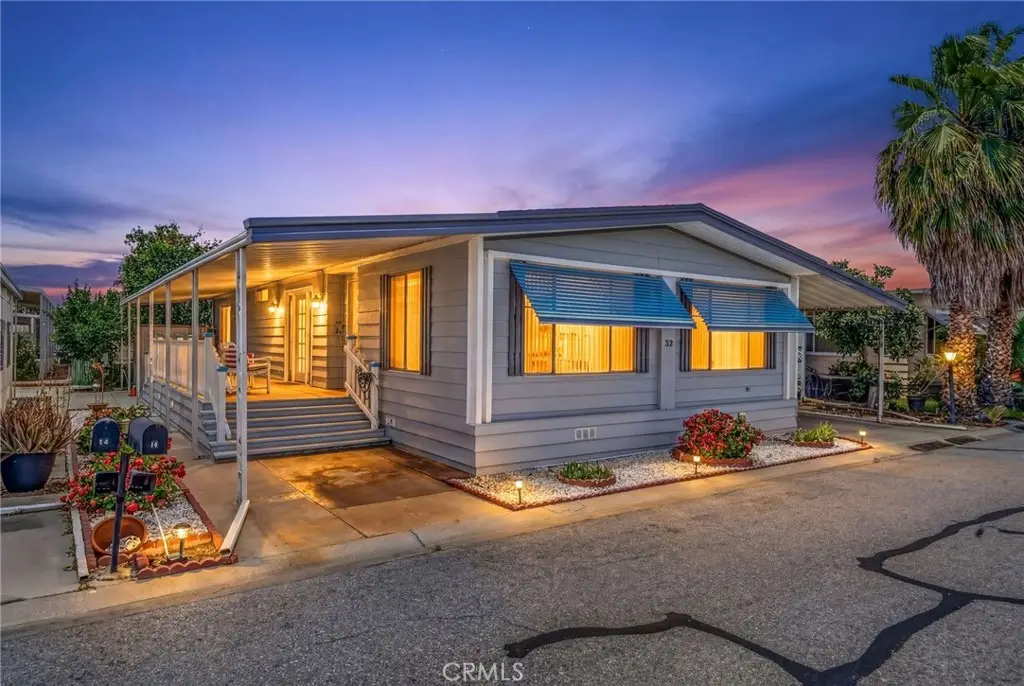 5001 W Florida Avenue #32, Hemet, CA 92543 - #1