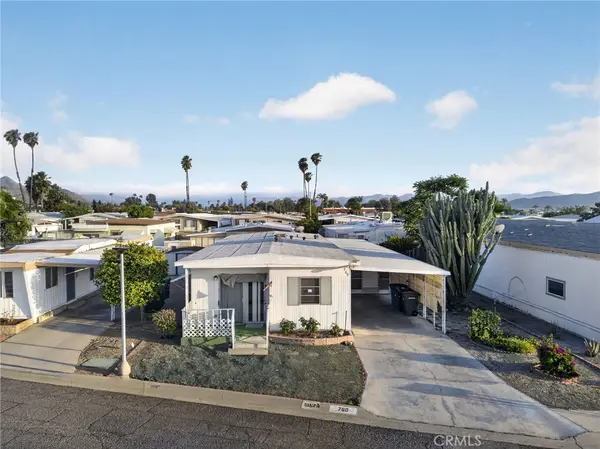 760 Santa Clara, Hemet, CA 92543