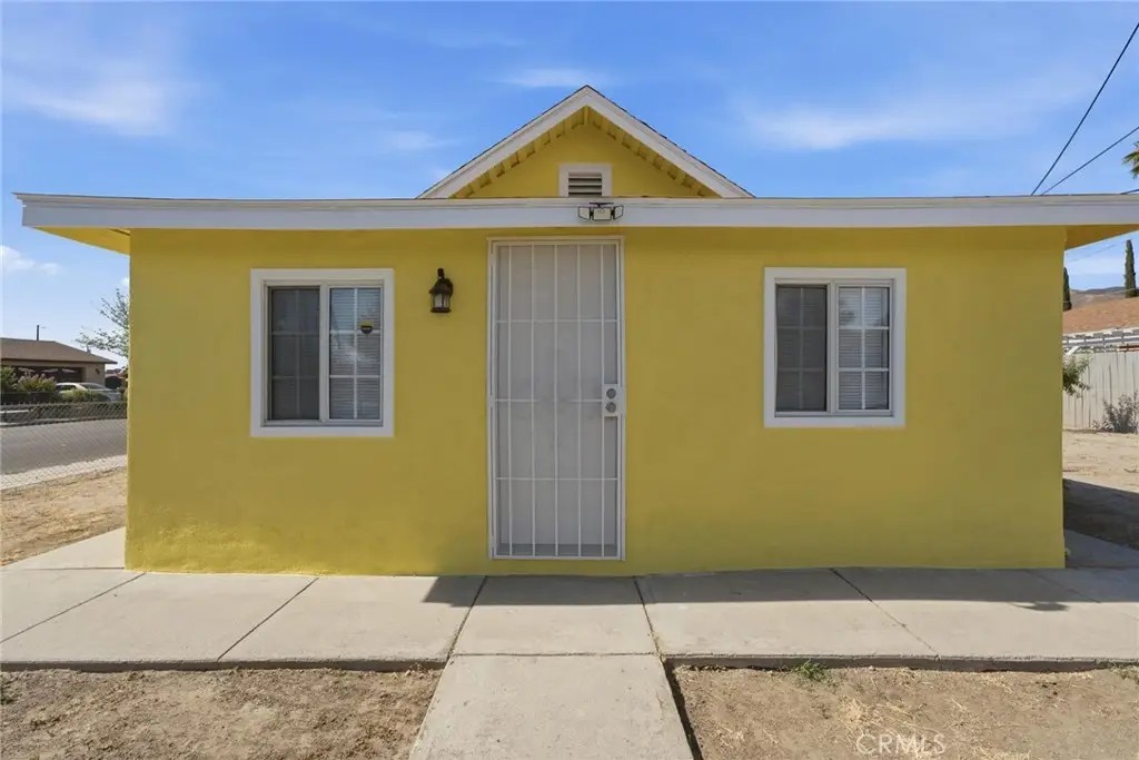 359 E 1st, San Jacinto, CA 92583 - #1