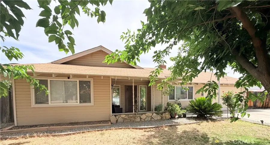 41931 Thornton Avenue, Hemet, CA 92544 - #2