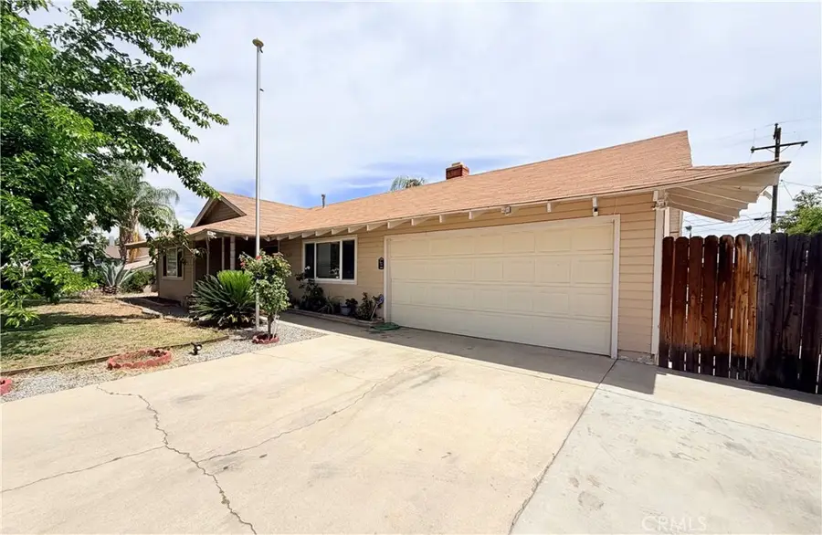 41931 Thornton Avenue, Hemet, CA 92544 - #3