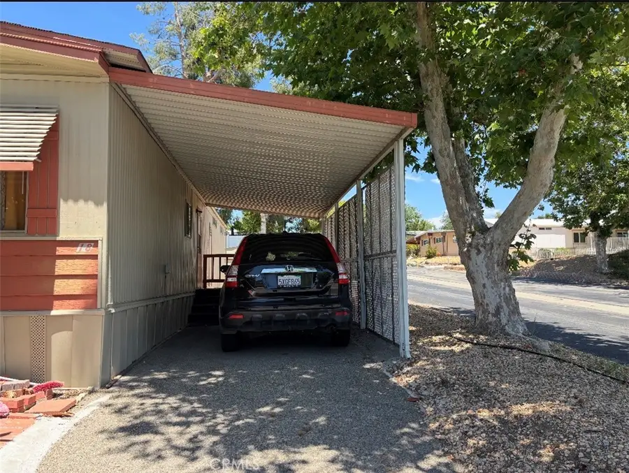 31130 South General Kearny Road #18, Temecula, CA 92591 - #2