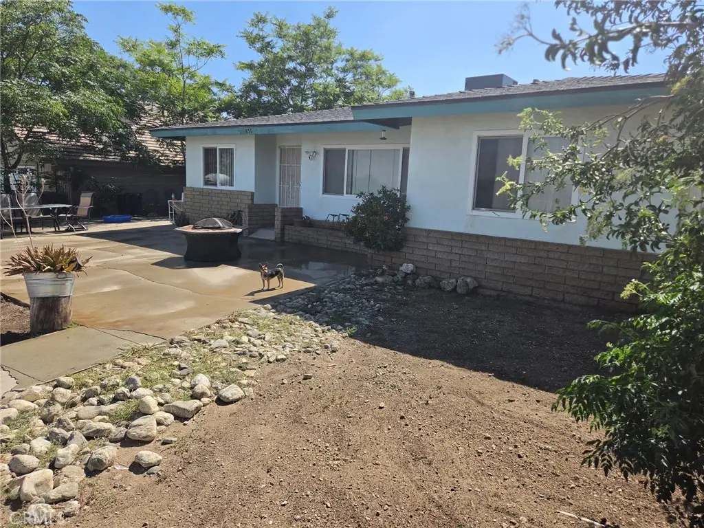 859 N Allen, Banning, CA 92220 - #1
