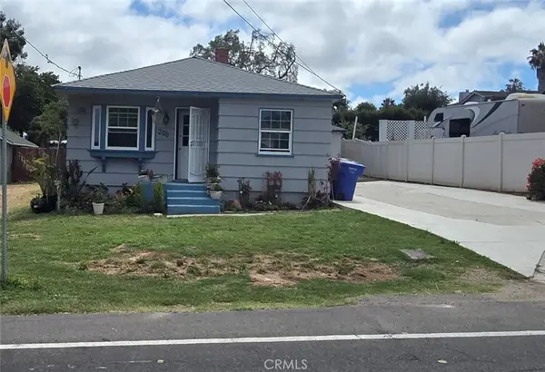200 Plymouth Drive, Vista, CA 92083