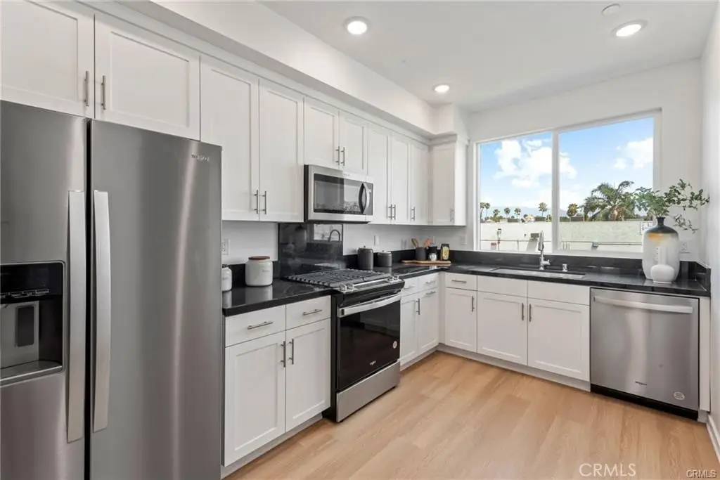1174 Santo Antonio, Colton, CA 92324 - #1