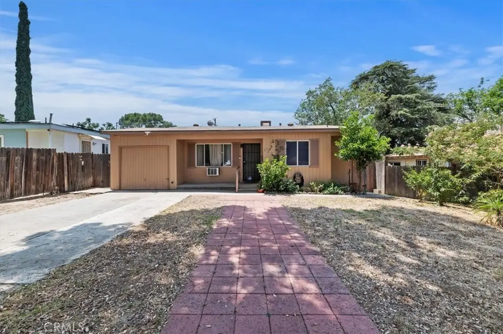 227 E 47th, San Bernardino, CA 92404 - #1