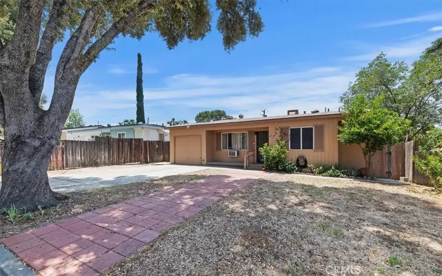 227 E 47th, San Bernardino, CA 92404 - #2
