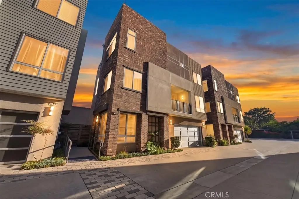 821 Brickyard, Costa Mesa, CA 92627 - #1