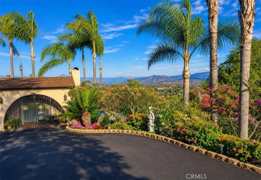 10549 Queen, La Mesa, CA 91941 - #2