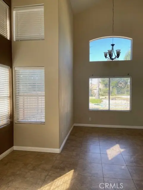 31990 Via Cordoba, Temecula, CA 92592 - #2