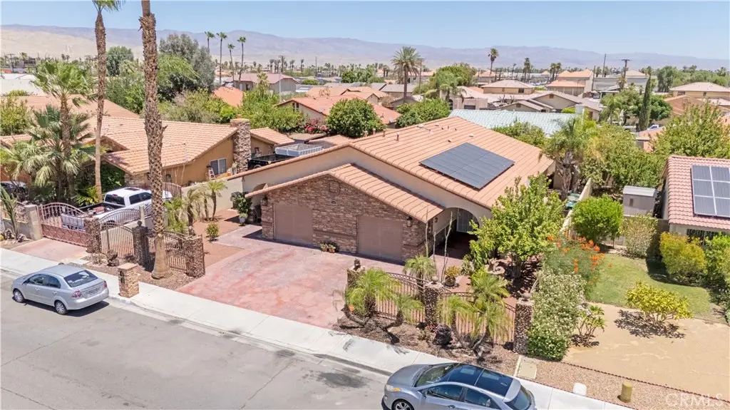 32320 Desert Vista, Cathedral City, CA 92234 - #1