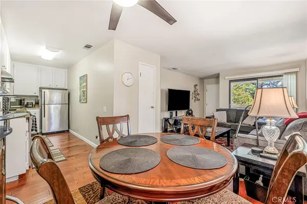 2800 N Los Felices Circle W #C200, Palm Springs, CA 92262