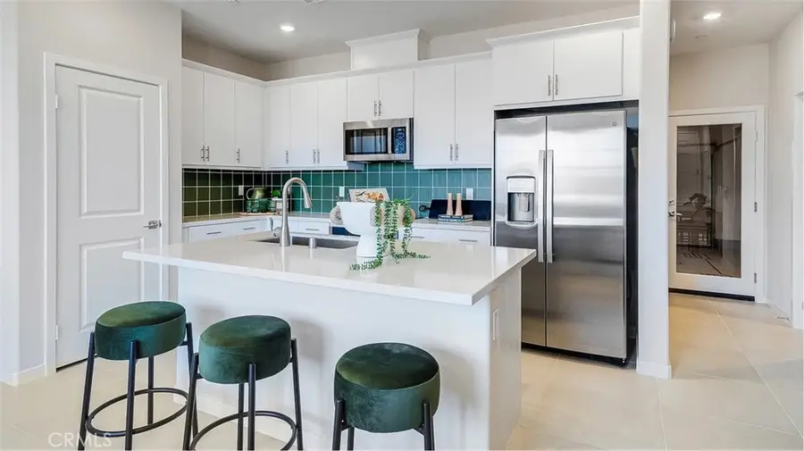 2703 Cloudview Privado, Ontario, CA 91761 - #2