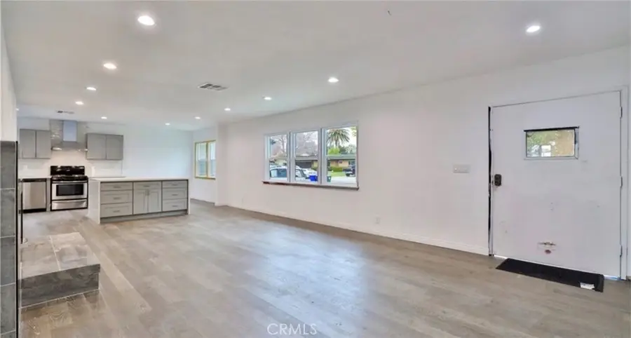 477 E Van Koevering, Rialto, CA 92376 - #3