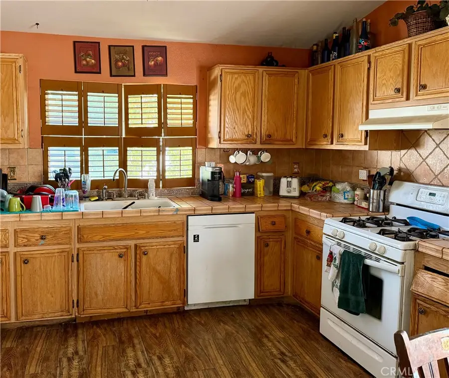 1460 Stratus, San Jacinto, CA 92582 - #2