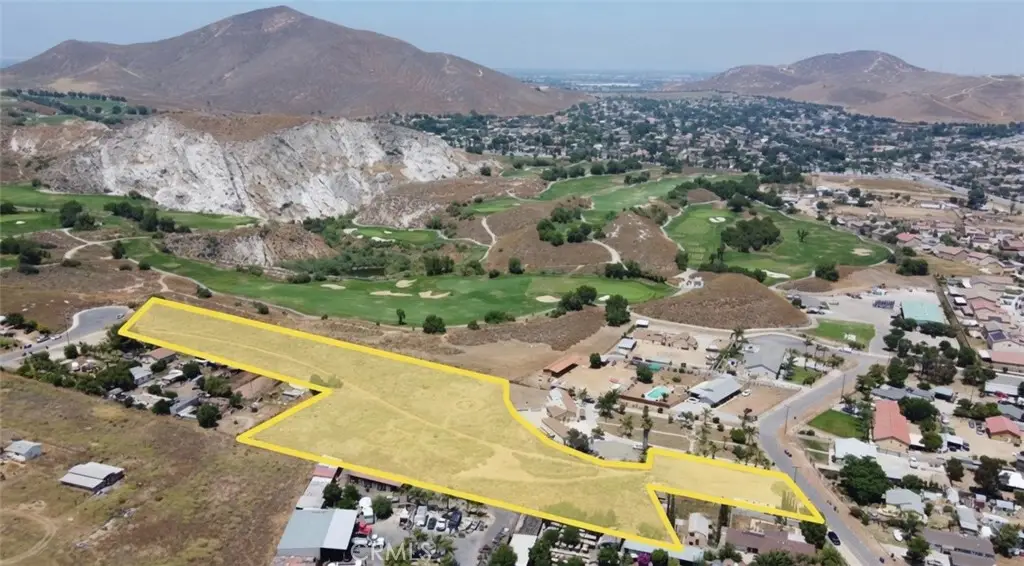 3450 Scenic Drive, Riverside, CA 92509 - #1