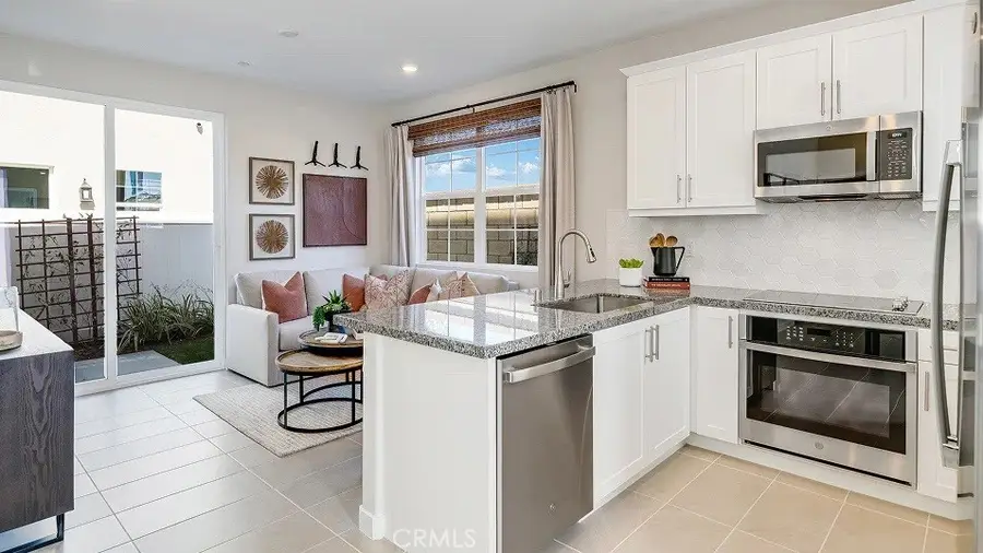 2666 E Lincoln Paseo, Ontario, CA 91762 - #3