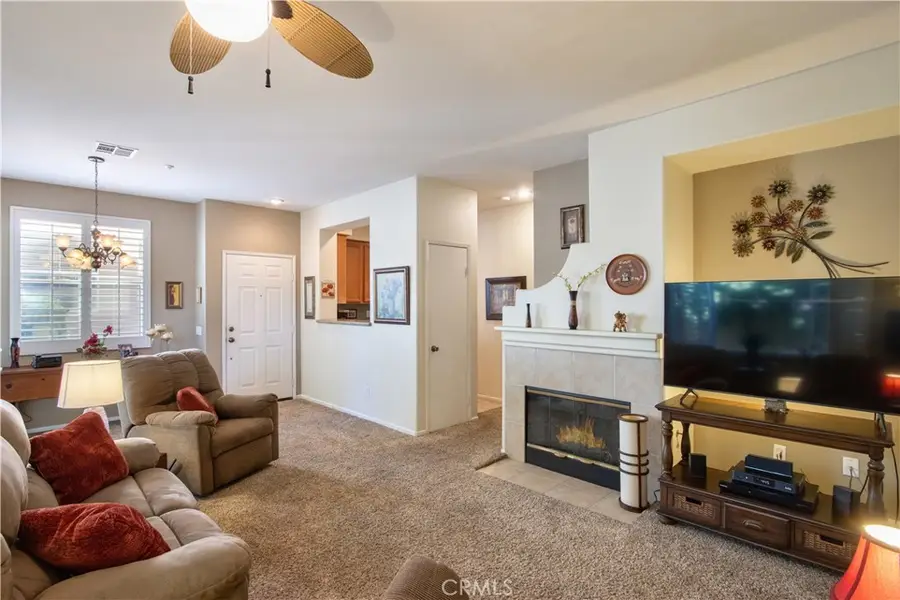 39183 Flamingo Bay #D, Murrieta, CA 92563 - #3