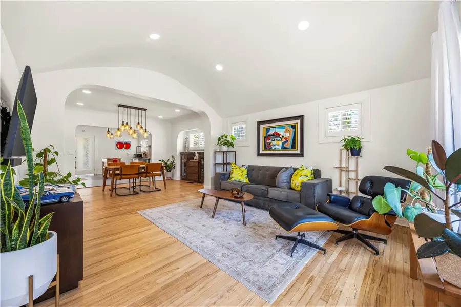 1011 W Cypress Avenue, Redlands, CA 92373 - #2