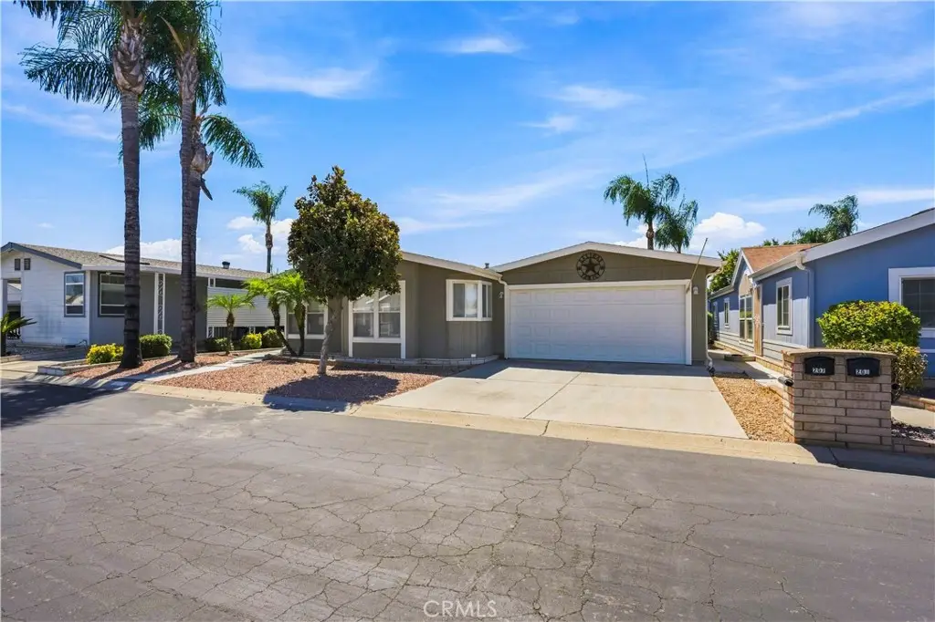 1250 N Kirby #207, Hemet, CA 92545 - #1