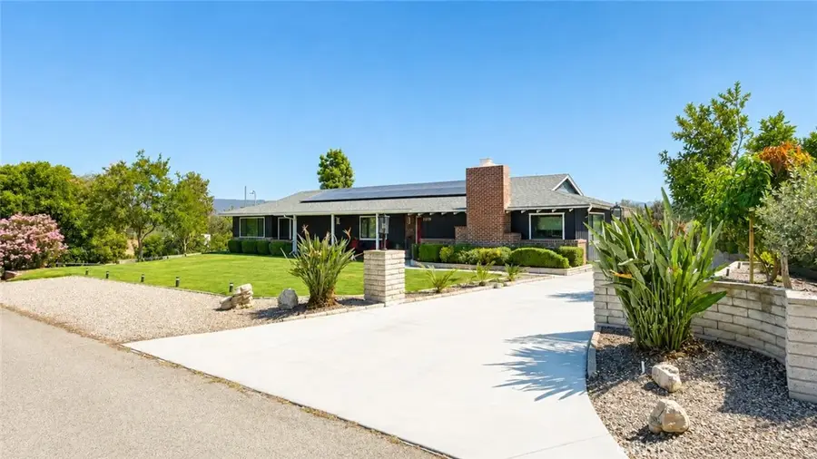 1019 Riverview Drive, Fallbrook, CA 92028 - #2