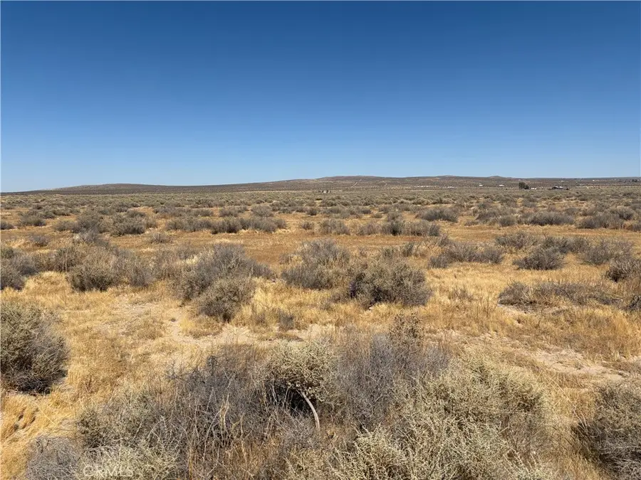 0 Apn #3310-028-036, Lancaster, CA 93535 - #3