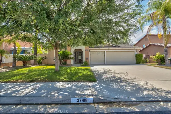 37418 Old Oak Terrace, Murrieta, CA 92562