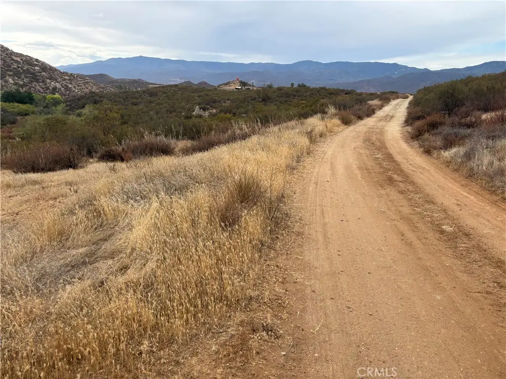 8 Wiley Road, Hemet, CA 92544 - #1