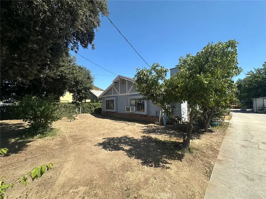523 W Locust Street, Ontario, CA 91762 - #2