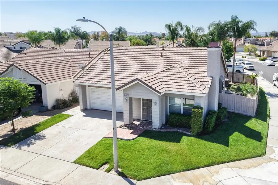 28775 Bridge Water Lane, Menifee, CA 92584 - #2