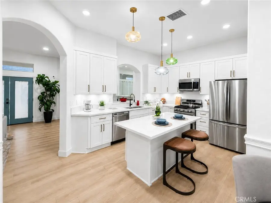 39832 De Vendome Court, Murrieta, CA 92563 - #3