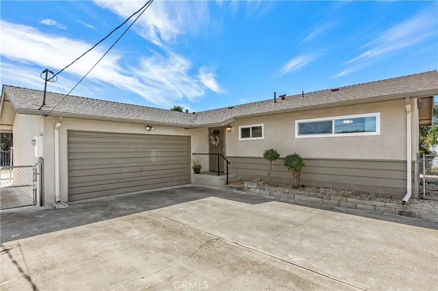 127 Brandenburg Lane, Fallbrook, CA 92028 - #2