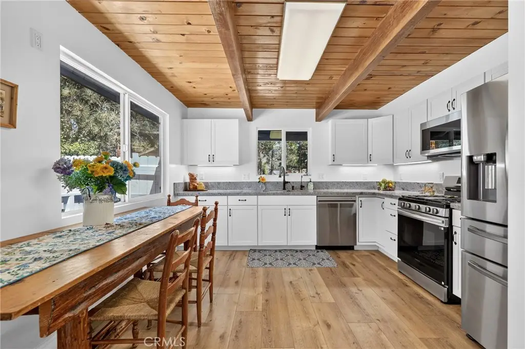 33007 Lone Pine, Running Springs, CA 92382 - #1
