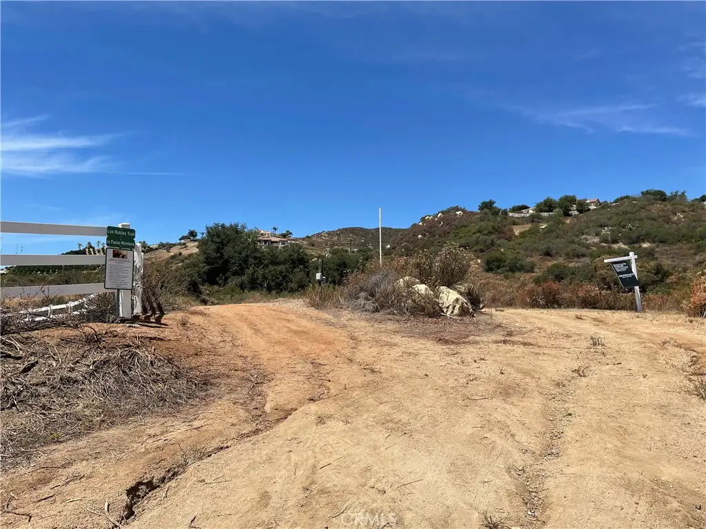 21903 Los Robles, Murrieta, CA 92562 - #1