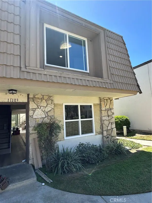 11103 La Naranja Court, Fountain Valley, CA 92708