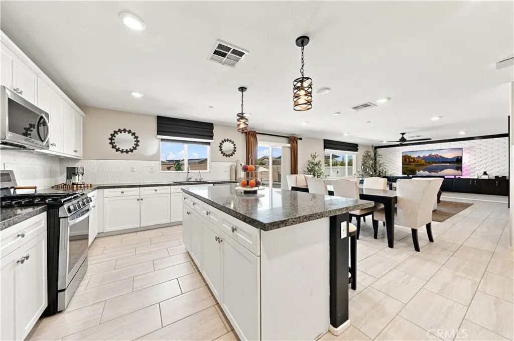 29281 Glass Mountain Court, Winchester, CA 92596 - #1