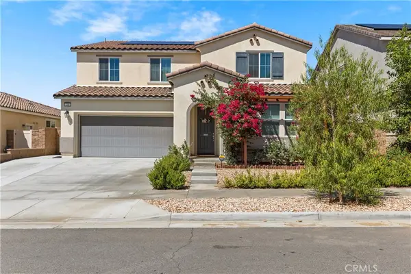 214 Knotgrass Street, Hemet, CA 92543