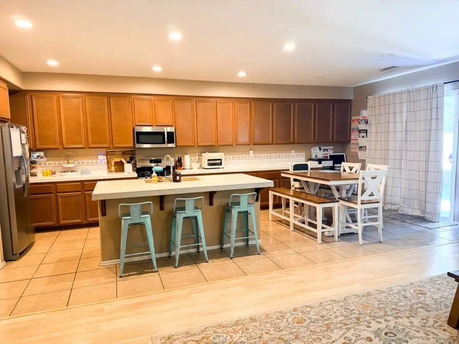 247 Appaloosa, Hemet, CA 92545 - #3