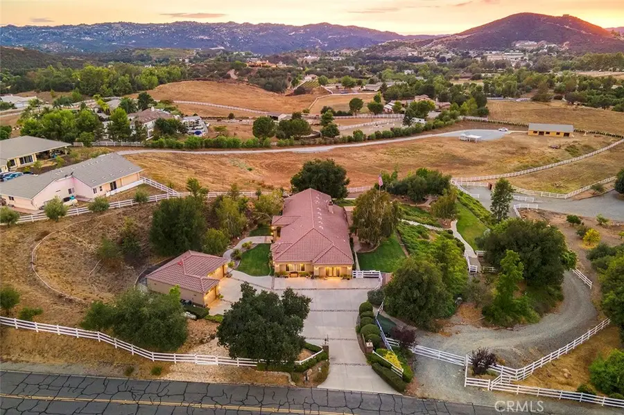 39985 Calle De Suenos, Murrieta, CA 92562 - #3